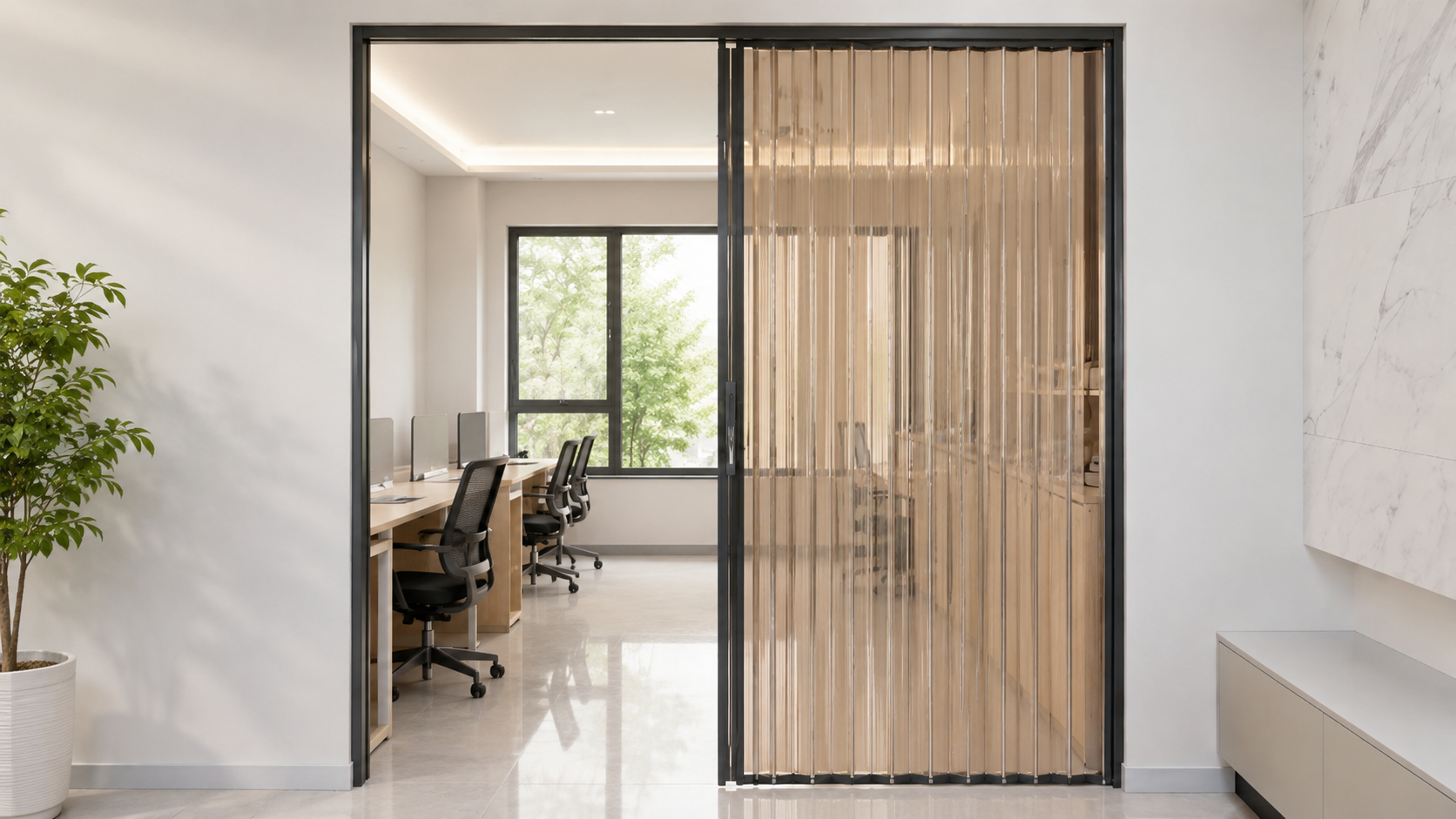 5- ND - Cửa xếp lá nhựa polycacbonat